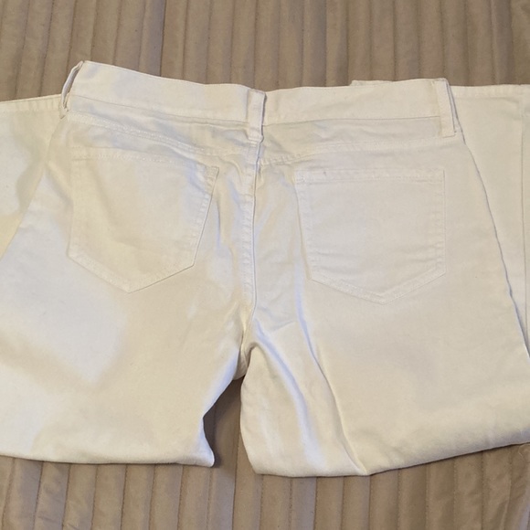 Old Navy Flirt Capris - Picture 4 of 5